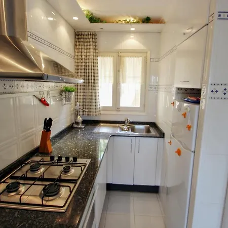 Apartment Magdalena - With Pool In
